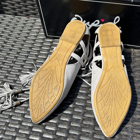 Light Grey Pointed Toe Flats SIZE 9 - Picture 5 of 5